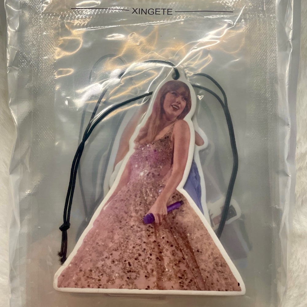 Xingete Glitter Dress Air Freshener